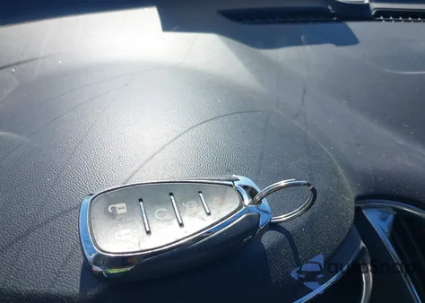 2019 Chevrolet Malibu Lt из США, поврежденный, VIN 1G1ZD5ST5KF140716